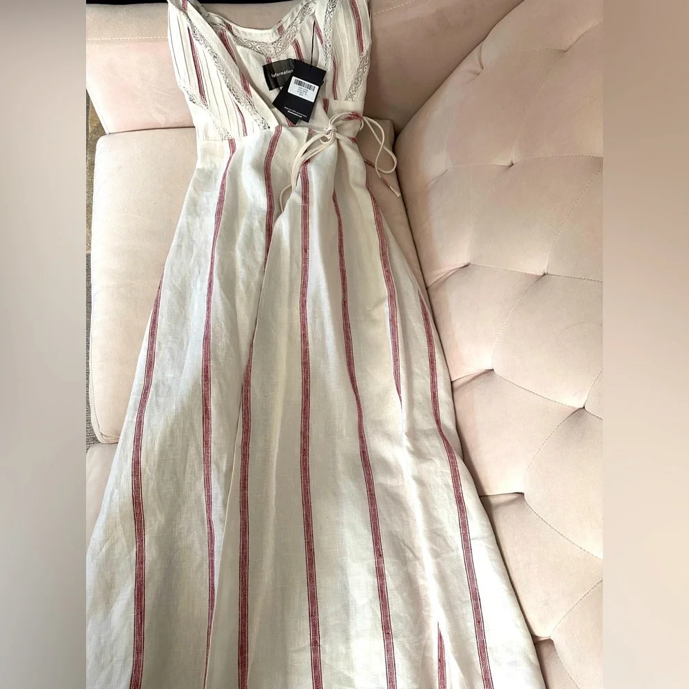 DARÍA REFORMATION DRESS - Picture 6 of 6